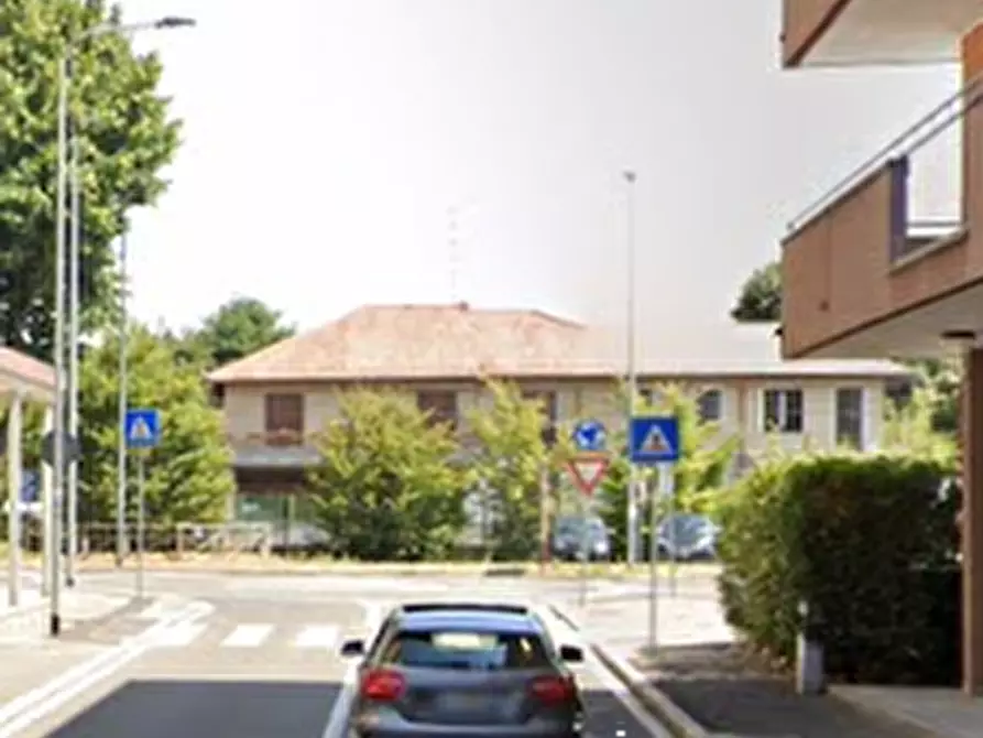 Immagine 11 di Appartamento in vendita  in Via Pio XI a Caronno Pertusella