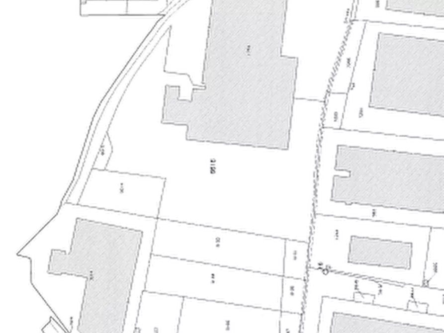 Immagine 2 di Terreno agricolo in vendita  in Via Alessandro Manzoni a Gerenzano