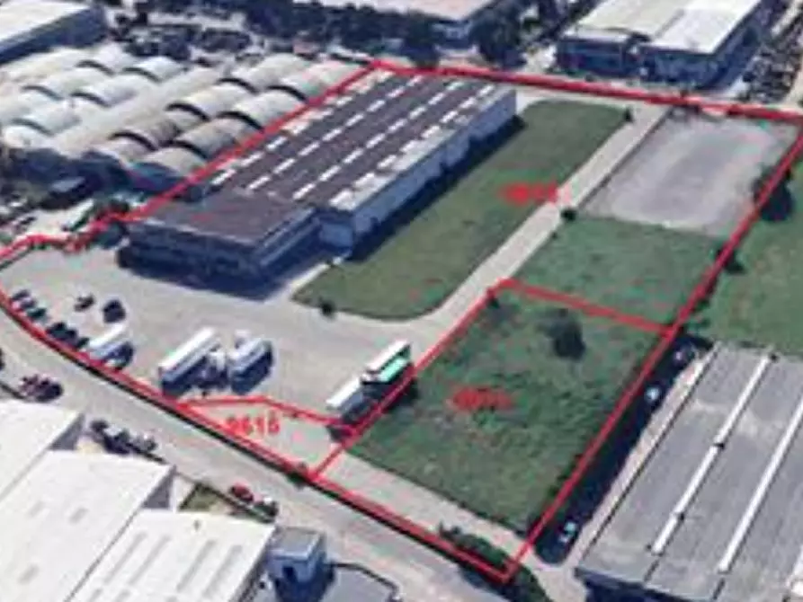 Immagine 1 di Terreno agricolo in vendita  in Via Alessandro Manzoni a Gerenzano