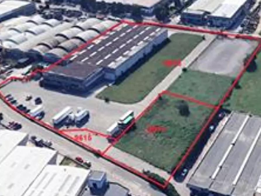 Immagine 1 di Terreno agricolo in vendita  in Via Alessandro Manzoni a Gerenzano