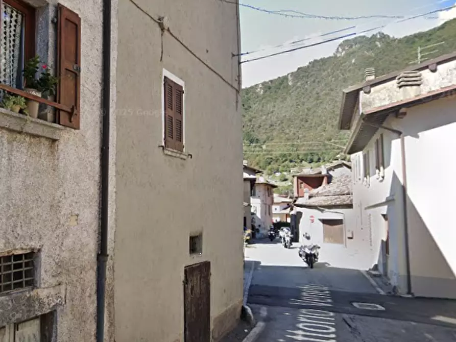 Immagine 11 di Appartamento in vendita  in Via Vittorio Veneto a Idro