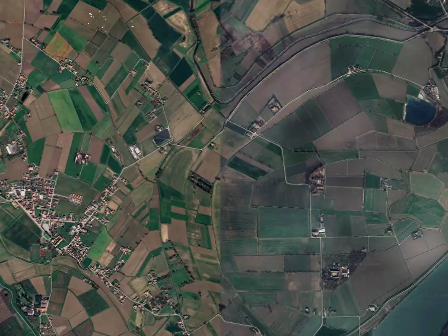 Immagine 11 di Rustico / casale in vendita  in Via Mezzanone a Caselle Landi