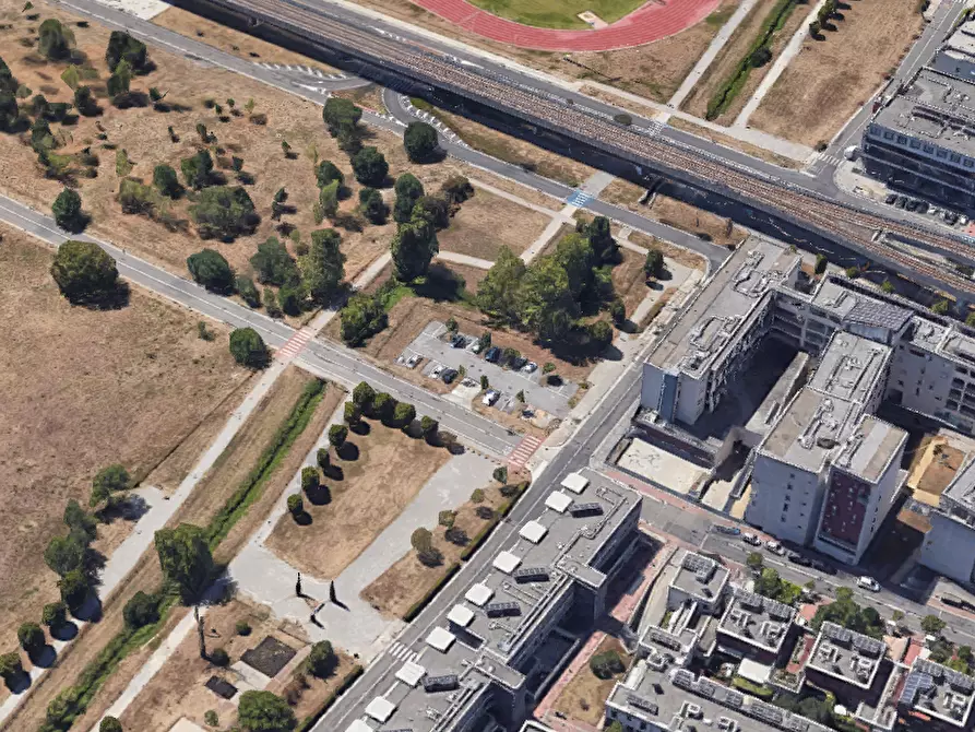 Immagine 7 di Negozio in vendita  in Via Lionello Levi Sandri a Brescia