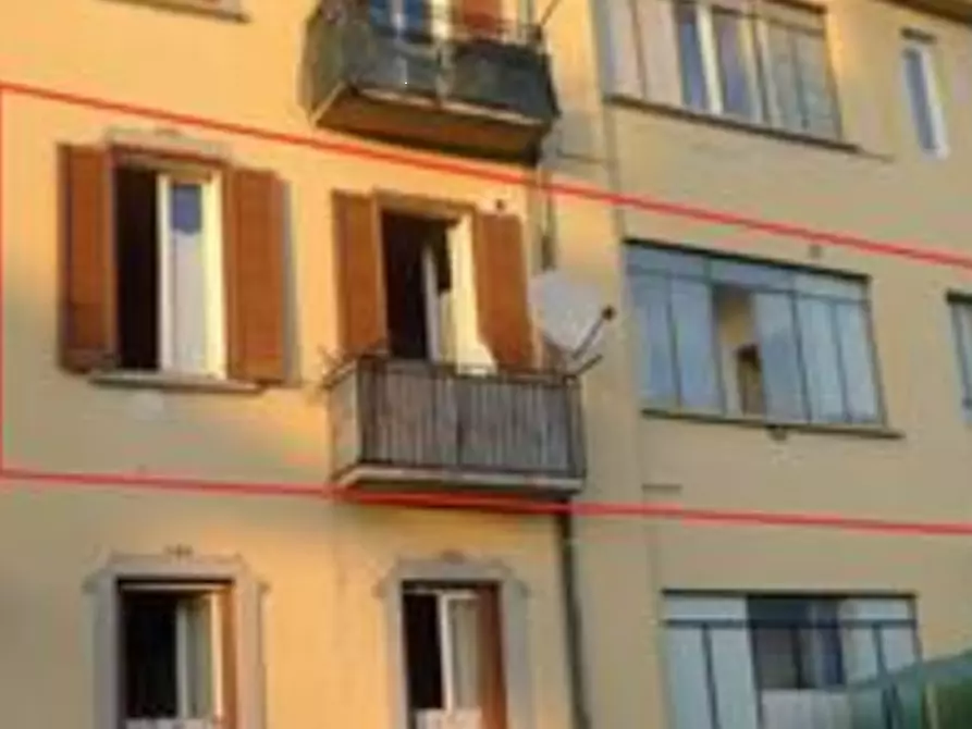 Immagine 2 di Appartamento in vendita  in Via Quattro Novembre  a Uboldo