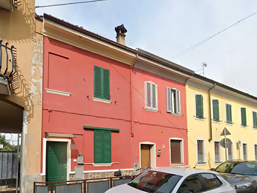 Immagine 2 di Appartamento in vendita  in Via Roma a Guardamiglio