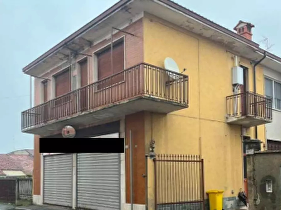 Immagine 9 di Laboratorio in vendita  in Via Roma a Graffignana