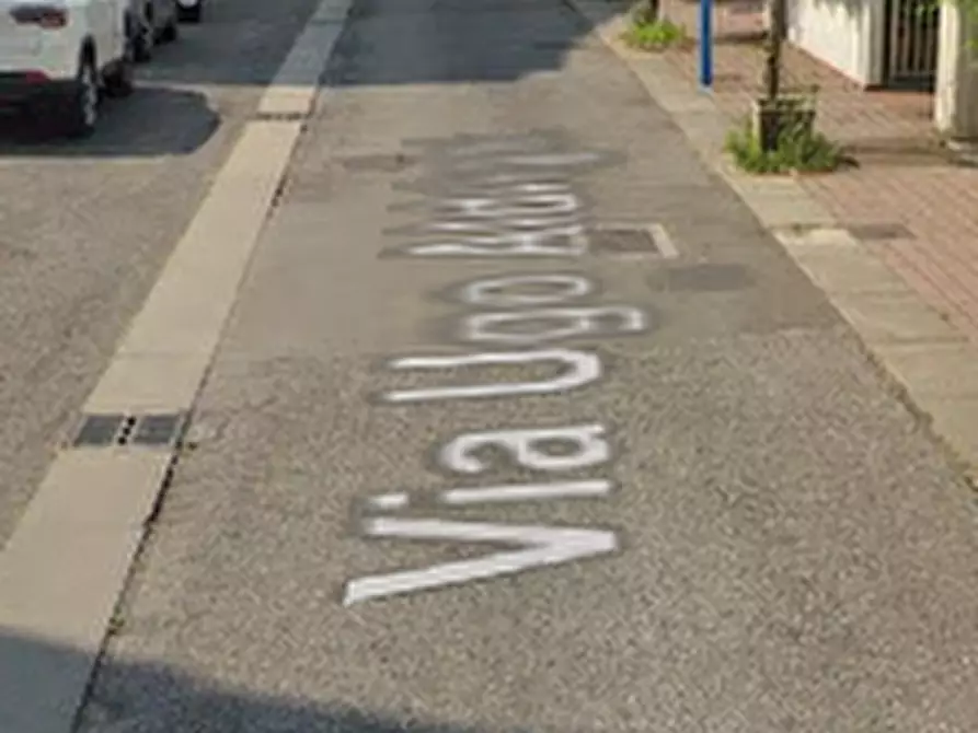 Immagine 3 di Posto auto in vendita  in Via Ugo Aldrighi a Brescia