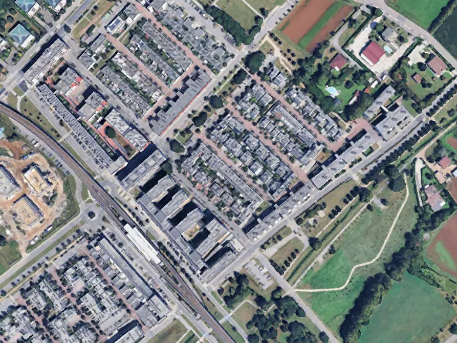 Immagine 3 di Posto auto in vendita  in Via Ugo Aldrighi a Brescia