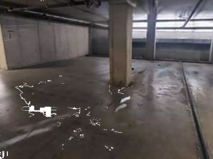 Immagine 2 di Posto auto in vendita  in Via Ugo Aldrighi a Brescia