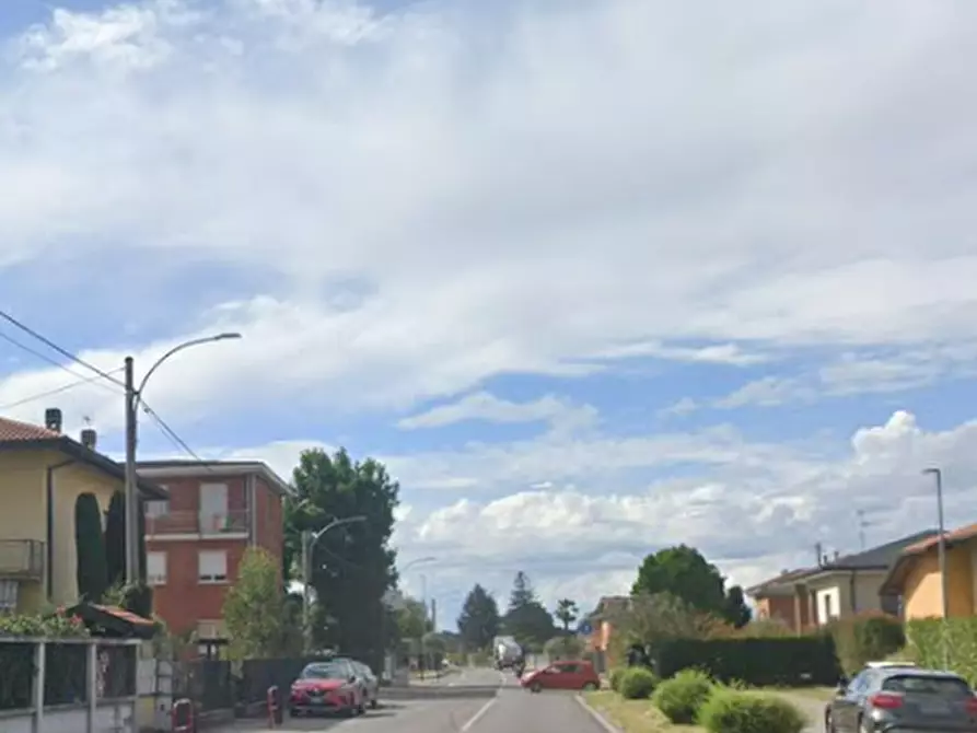 Immagine 5 di Negozio in vendita  in Via A. Manzoni a Cairate