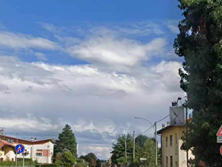 Immagine 6 di Negozio in vendita  in Via A. Manzoni a Cairate