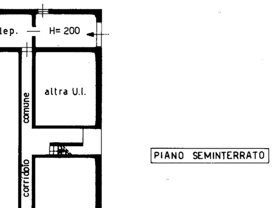 Immagine 17 di Negozio in vendita  in Via A. Manzoni a Cairate