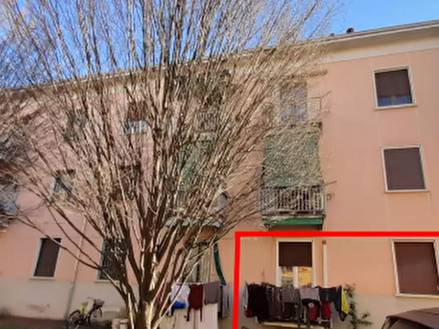 Immagine 1 di Appartamento in vendita  in Via Vecchia Per Solaro a Saronno