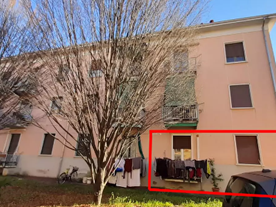 Immagine 10 di Appartamento in vendita  in Via Vecchia Per Solaro a Saronno