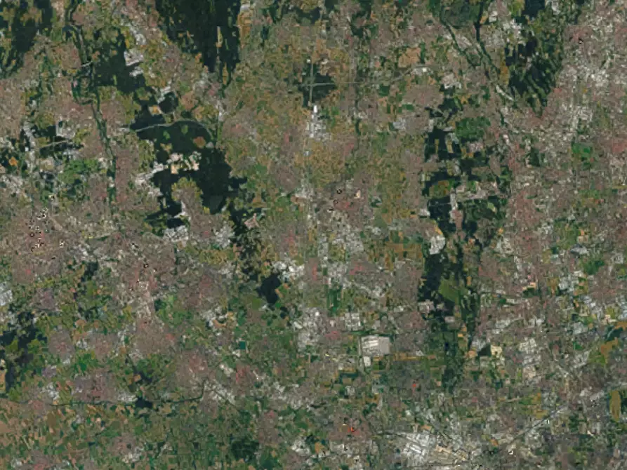 Immagine 8 di Appartamento in vendita  in Via Padre Reginaldo Giuliani  a Saronno