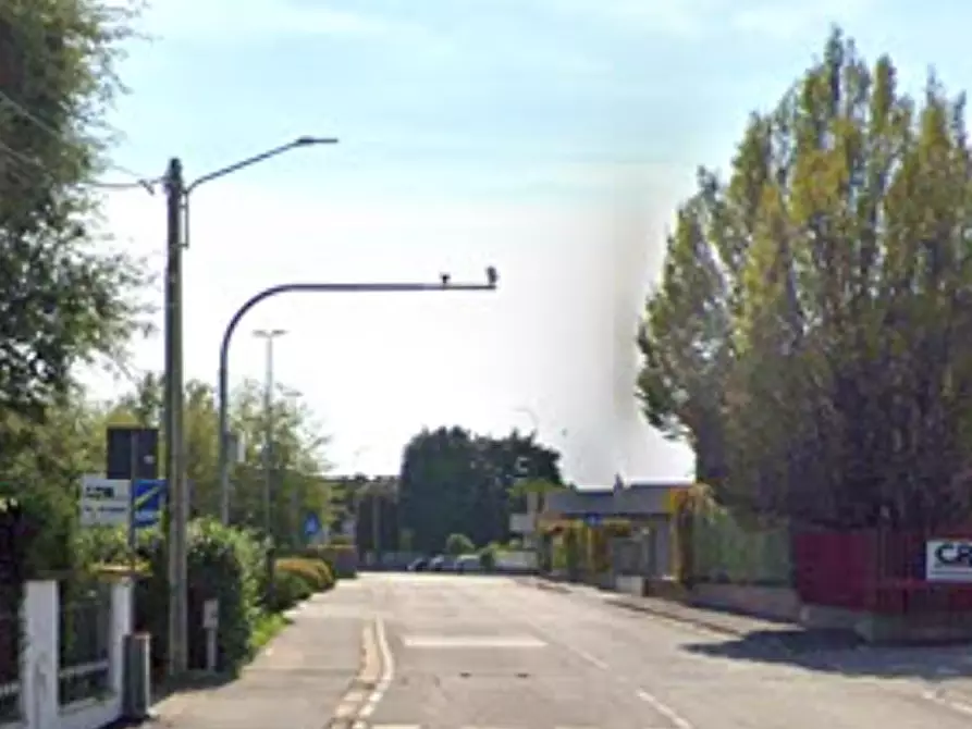 Immagine 12 di Appartamento in vendita  in Via Padre Reginaldo Giuliani  a Saronno