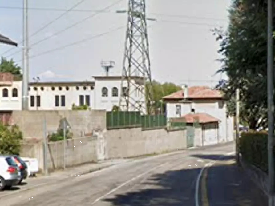 Immagine 13 di Appartamento in vendita  in Via Padre Reginaldo Giuliani  a Saronno
