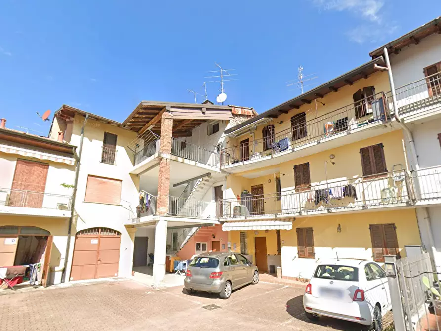 Immagine 4 di Appartamento in vendita  in Via Don Carlo Gnocchi a Malnate