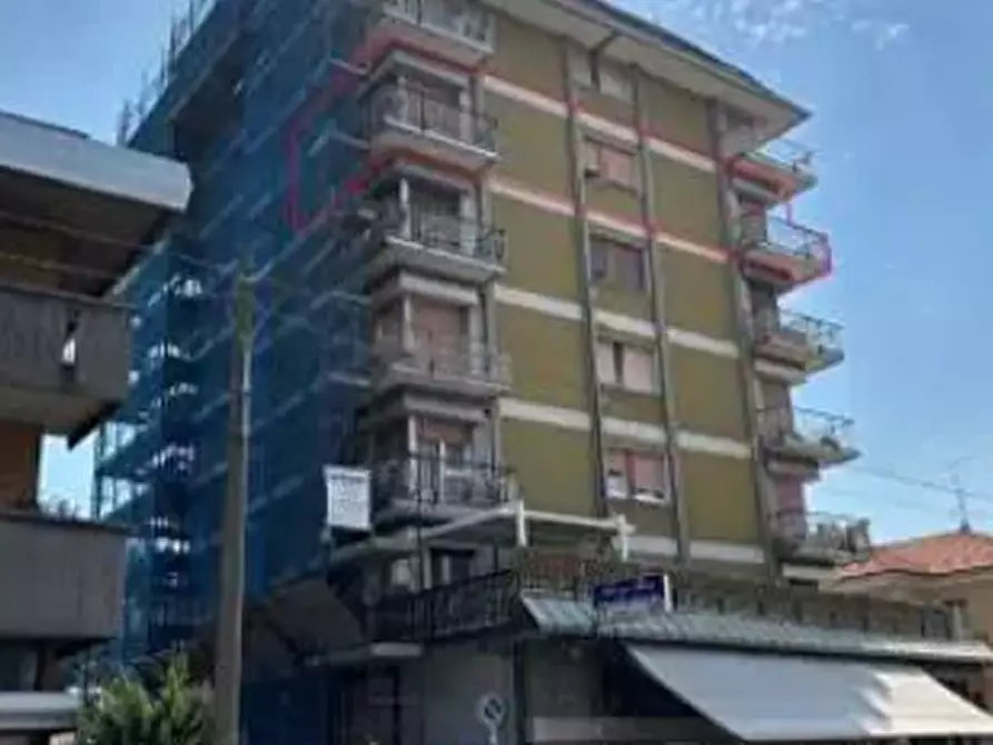 Immagine 1 di Appartamento in vendita  in Via Isonzo a Olgiate Olona