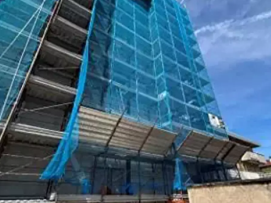 Immagine 4 di Appartamento in vendita  in Via Isonzo a Olgiate Olona