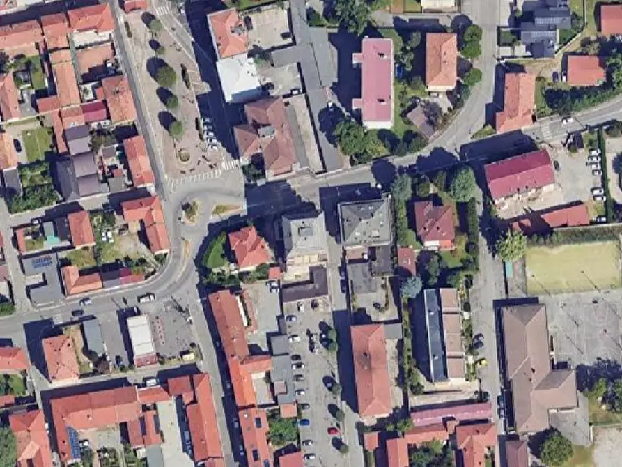 Immagine 9 di Appartamento in vendita  in Via Isonzo a Olgiate Olona