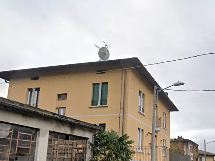Immagine 8 di Casa indipendente in vendita  in Via Rossi  a Gavirate