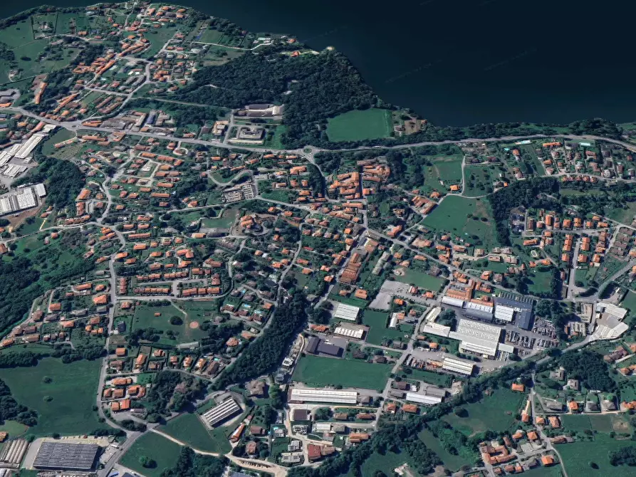 Immagine 16 di Casa indipendente in vendita  in Via Rossi  a Gavirate