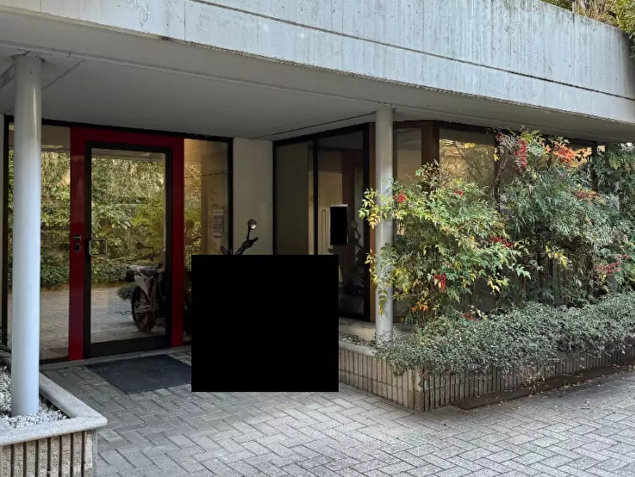 Immagine 9 di Laboratorio in vendita  in Via Vincenzo Bellini a Busto Arsizio