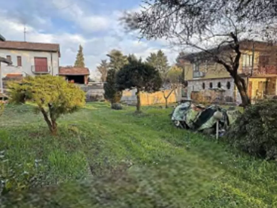 Immagine 8 di Appartamento in vendita  in Strada della Mezzanella  a Gallarate