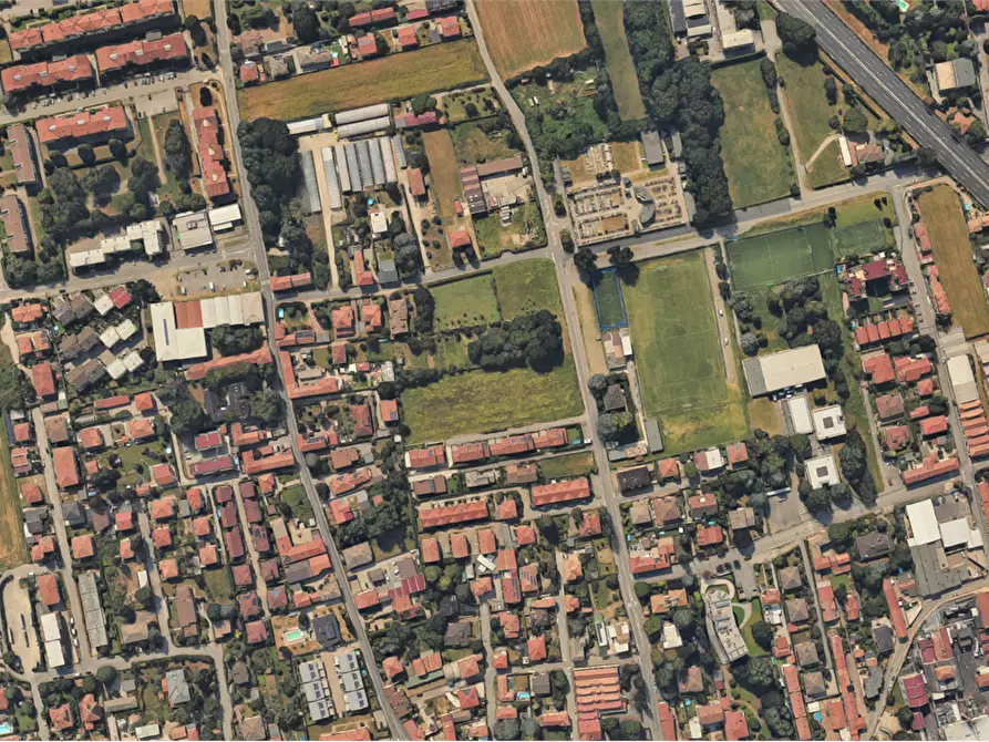 Immagine 15 di Appartamento in vendita  in Strada della Mezzanella  a Gallarate