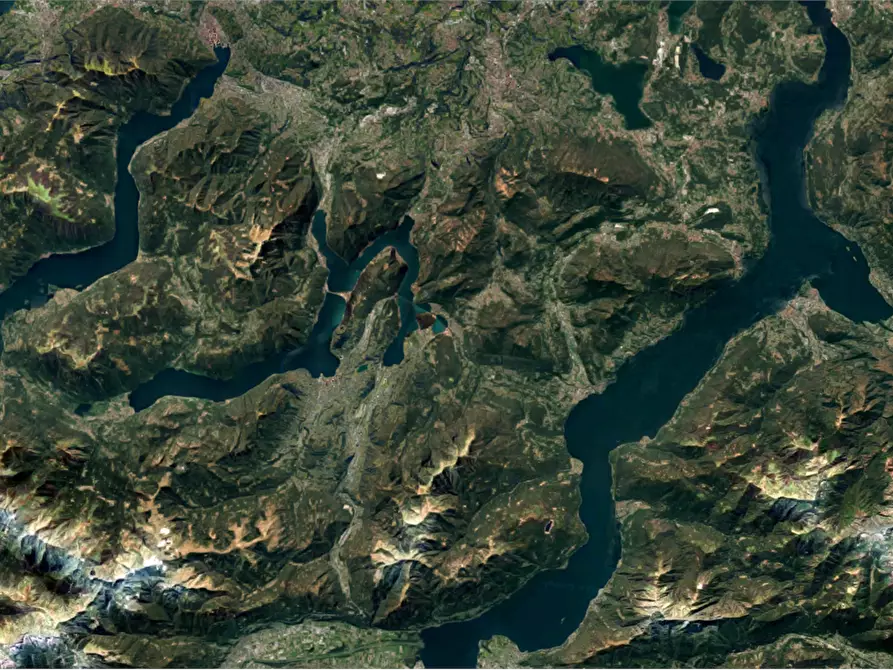 Immagine 13 di Stabile in vendita  in Via Gugliemo Marconi  a Besano