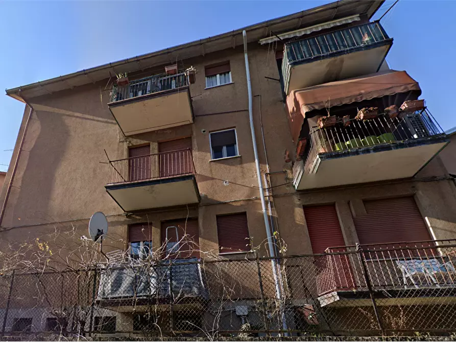 Immagine 4 di Appartamento in vendita  in Via Giovanni Mazzel a Cassano Magnago