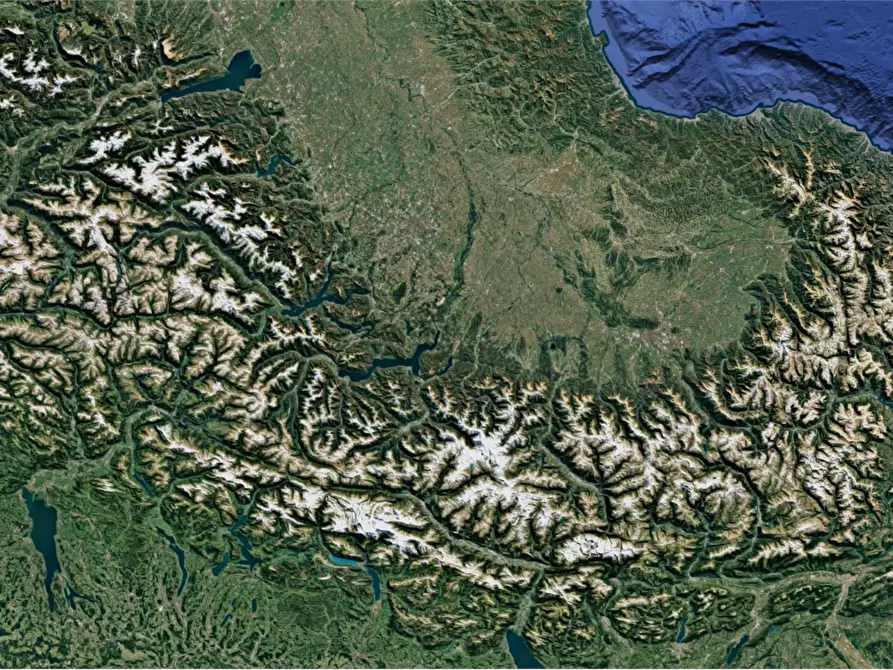 Immagine 16 di Appartamento in vendita  in Via Montello a Venegono Inferiore