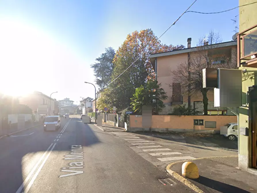 Immagine 11 di Appartamento in vendita  in Via Puccini a Brugherio