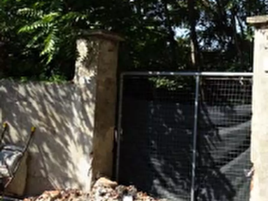 Immagine 4 di Magazzino in vendita  in Vicolo Catania a Busto Arsizio