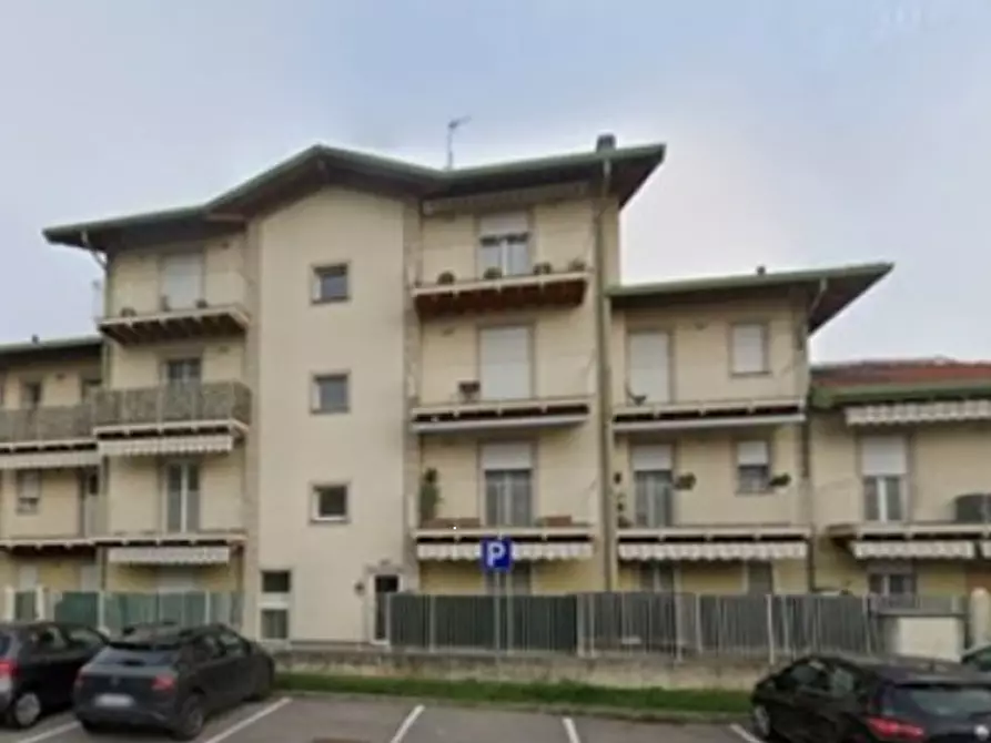 Immagine 1 di Appartamento in vendita  in Via Rubens a Brembate Di Sopra