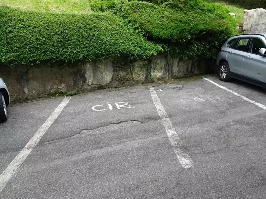 Immagine 2 di Appartamento in vendita  in Via Panoramica a Grone