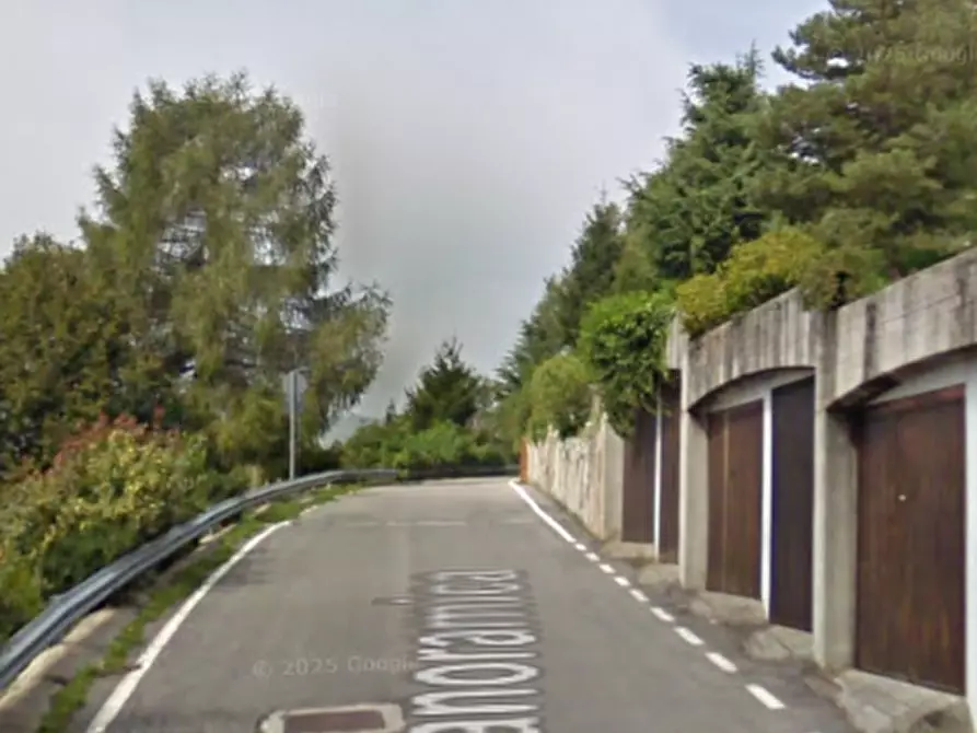 Immagine 10 di Appartamento in vendita  in Via Panoramica a Grone