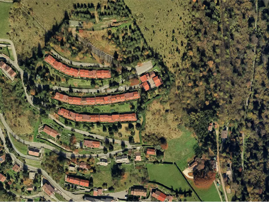 Immagine 12 di Appartamento in vendita  in Via Panoramica a Grone