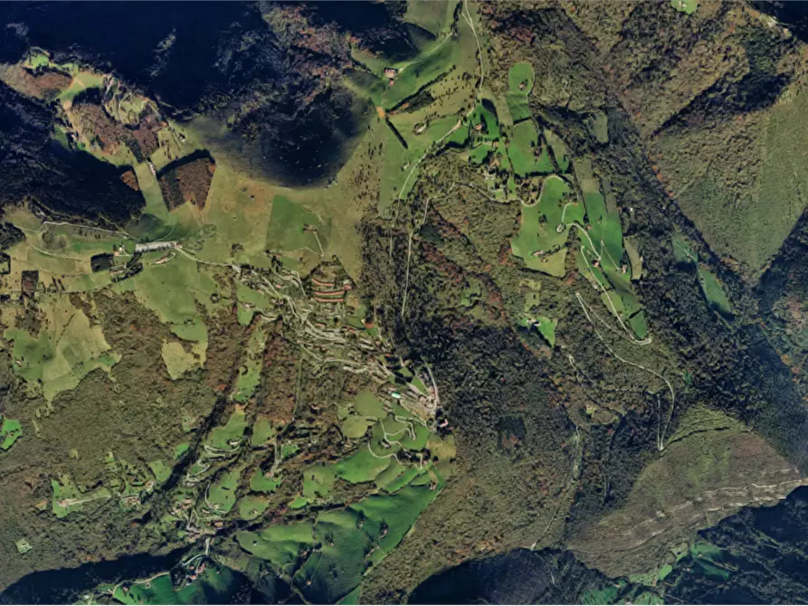 Immagine 14 di Appartamento in vendita  in Via Panoramica a Grone