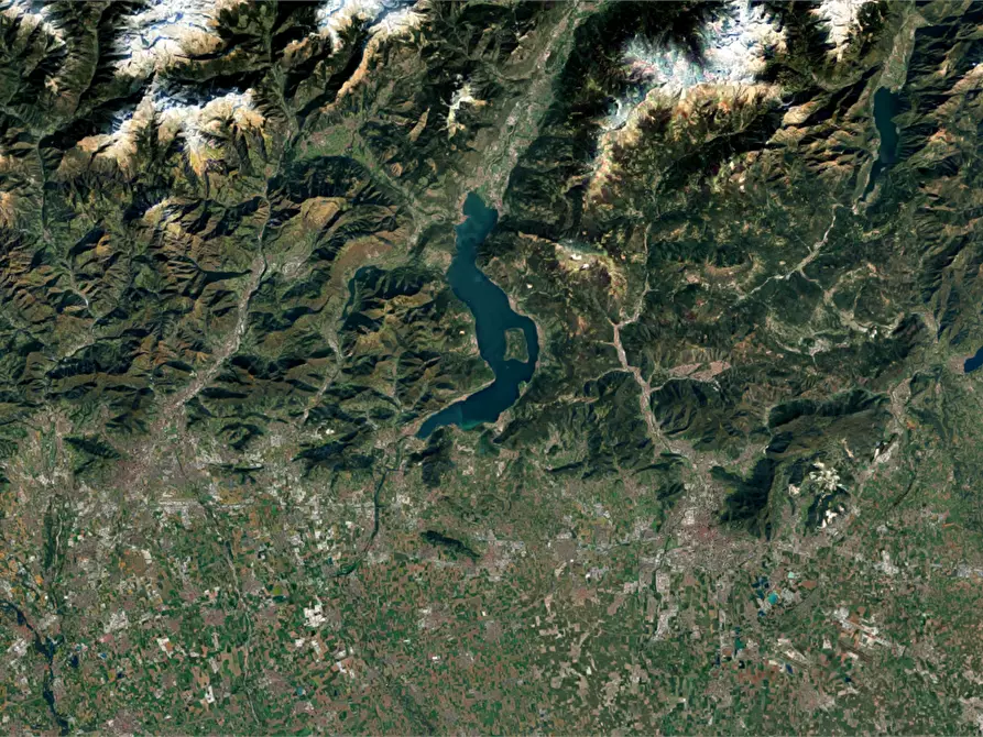 Immagine 17 di Appartamento in vendita  in Via Panoramica a Grone