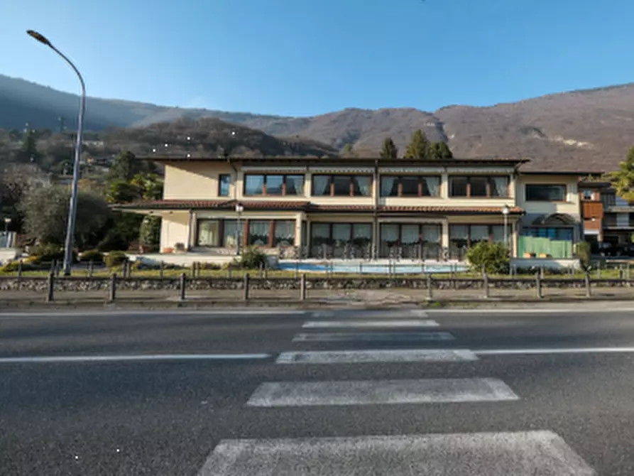 Immagine 6 di Negozio in vendita  in Via Nazionale a Ranzanico