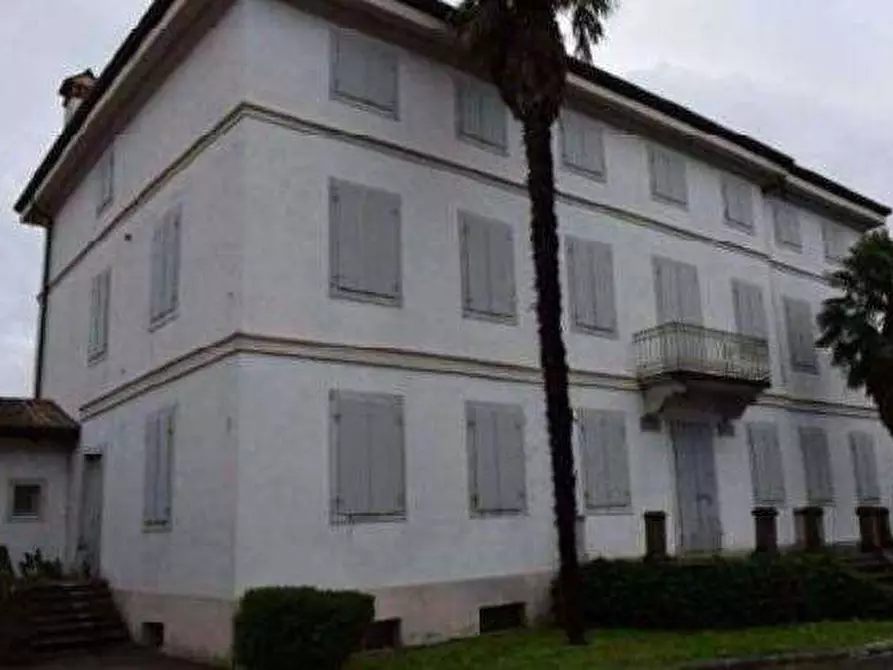 Immagine 3 di Villa in vendita  in Via Dante Alighieri a Farra D'isonzo