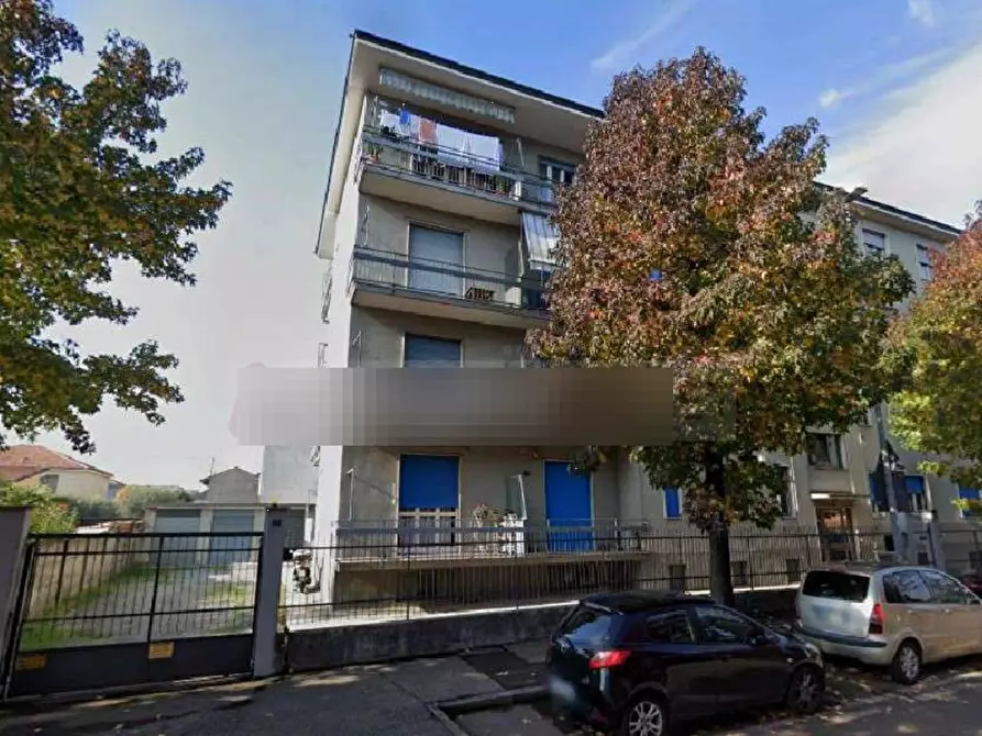 Immagine 1 di Appartamento in vendita  in Via Luigi Senatore Simonetta a Caponago