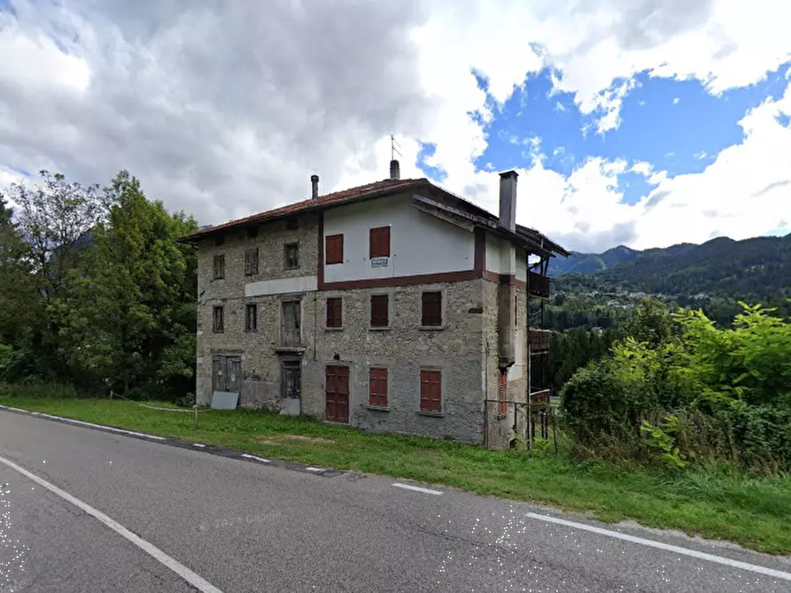 Immagine 6 di Appartamento in vendita  in Via Roma a Lozzo Di Cadore