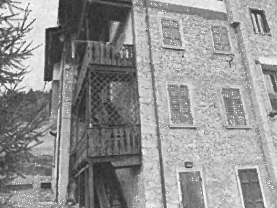 Immagine 9 di Appartamento in vendita  in Via Roma a Lozzo Di Cadore