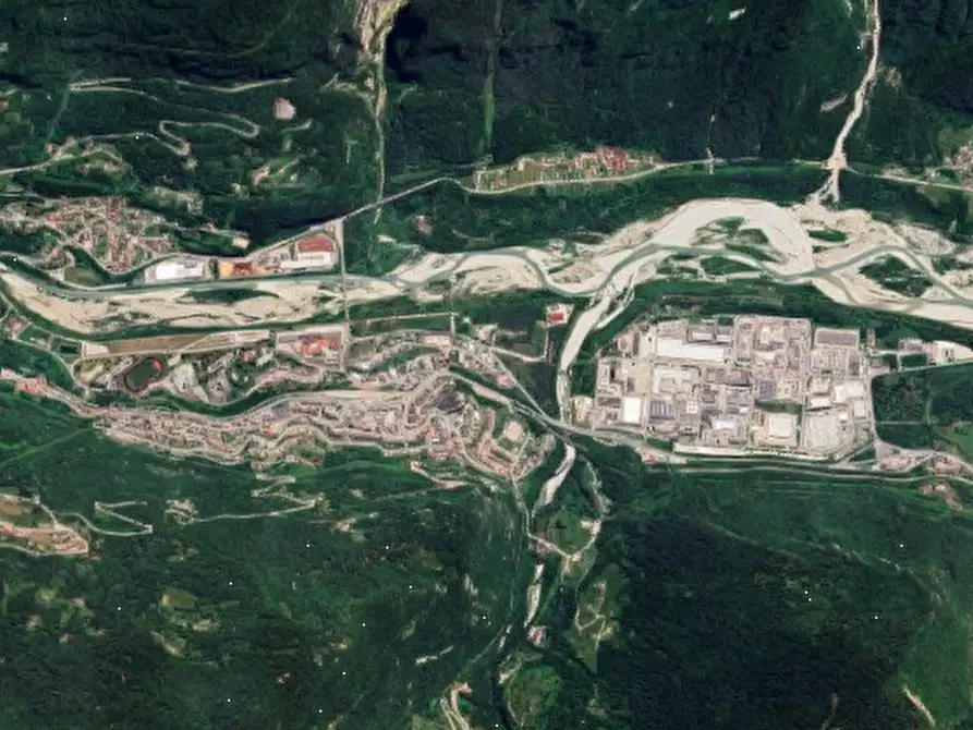 Immagine 9 di Terreno agricolo in vendita  in Via Dogna a Longarone