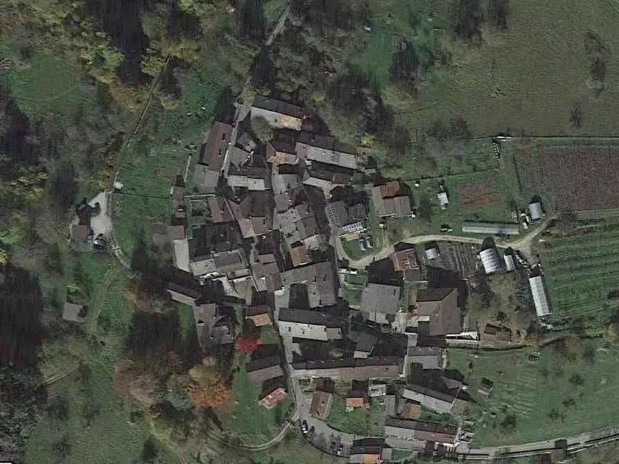 Immagine 11 di Casa indipendente in vendita  in Via Ramen a Sovramonte