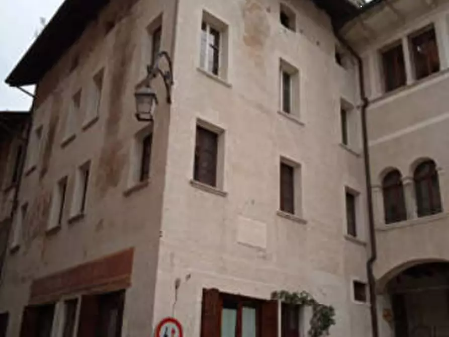 Immagine 1 di Appartamento in vendita  in Piazza Vittorio Emanuele a Feltre