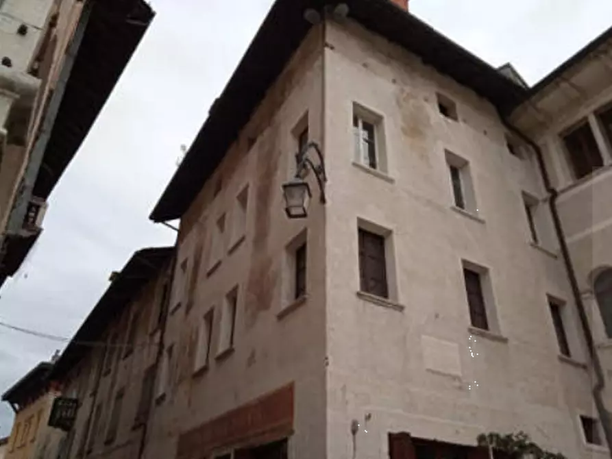 Immagine 2 di Appartamento in vendita  in Piazza Vittorio Emanuele a Feltre